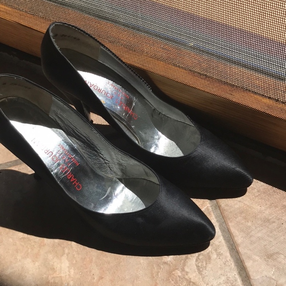 Charles Jourdan Black Heels Classic Design